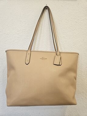 Coach City Zip Tote